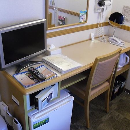 Toyoko Inn Takamatsu Hyogomachi Экстерьер фото