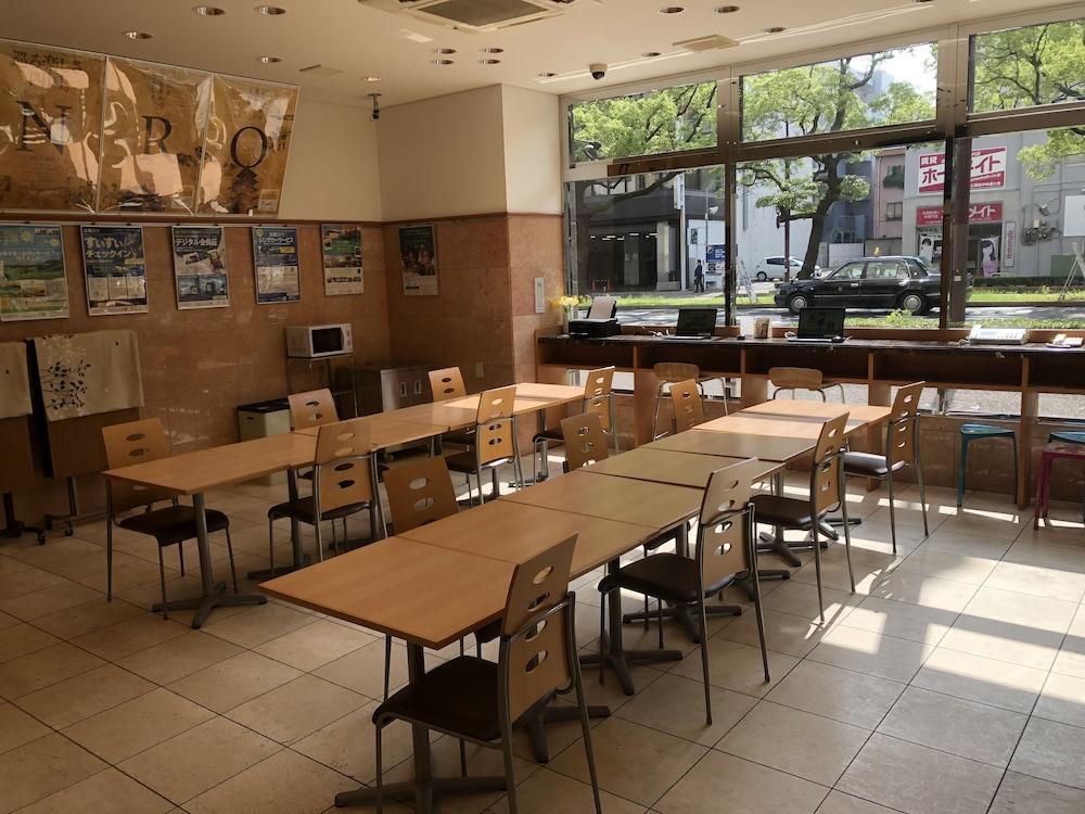 Toyoko Inn Takamatsu Hyogomachi Экстерьер фото